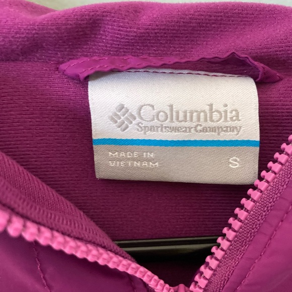 Columbia Zippered Windbreaker - Picture 4 of 4